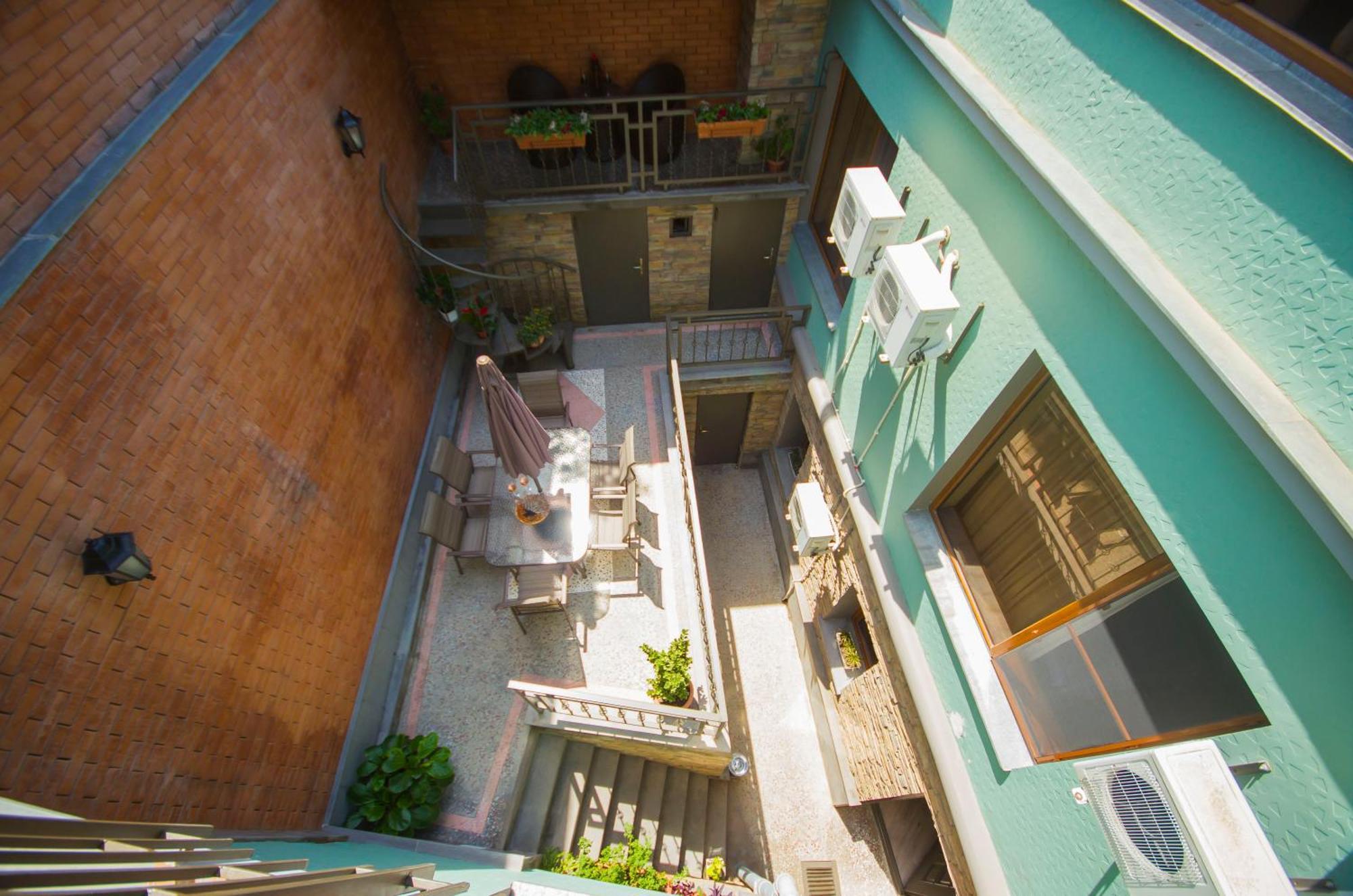 Boutique Stay Tbilisi ภายนอก รูปภาพ